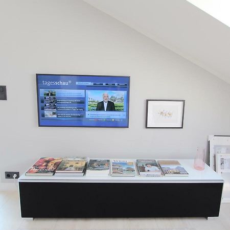 Loft Am See Mit Privatem Badestrand Und Klimaanlage Immenstaad am Bodensee Exterior photo