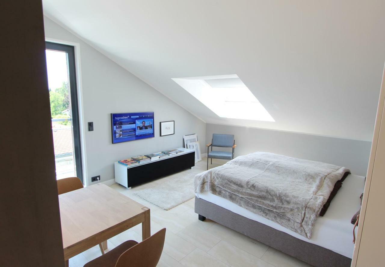 Loft Am See Mit Privatem Badestrand Und Klimaanlage Immenstaad am Bodensee Exterior photo