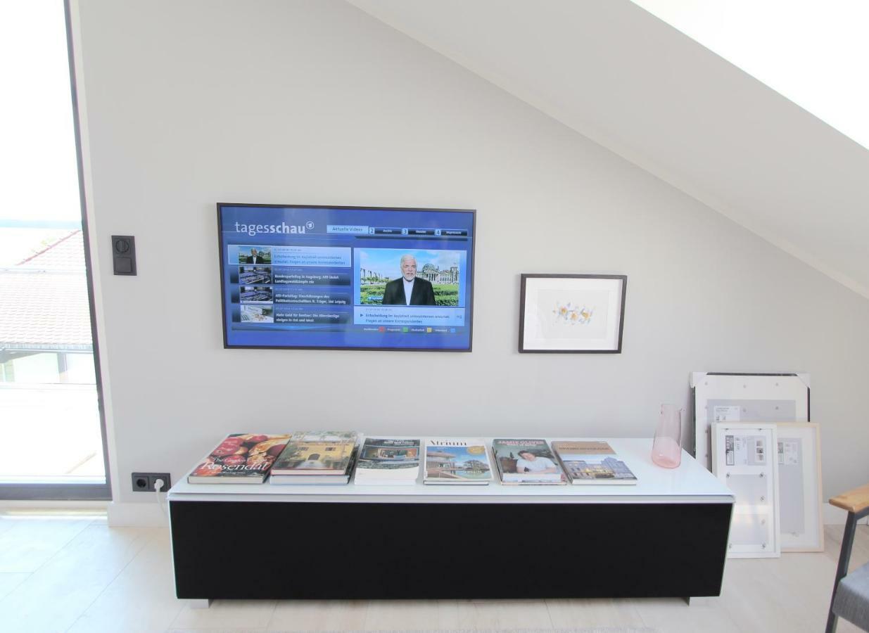 Loft Am See Mit Privatem Badestrand Und Klimaanlage Immenstaad am Bodensee Exterior photo